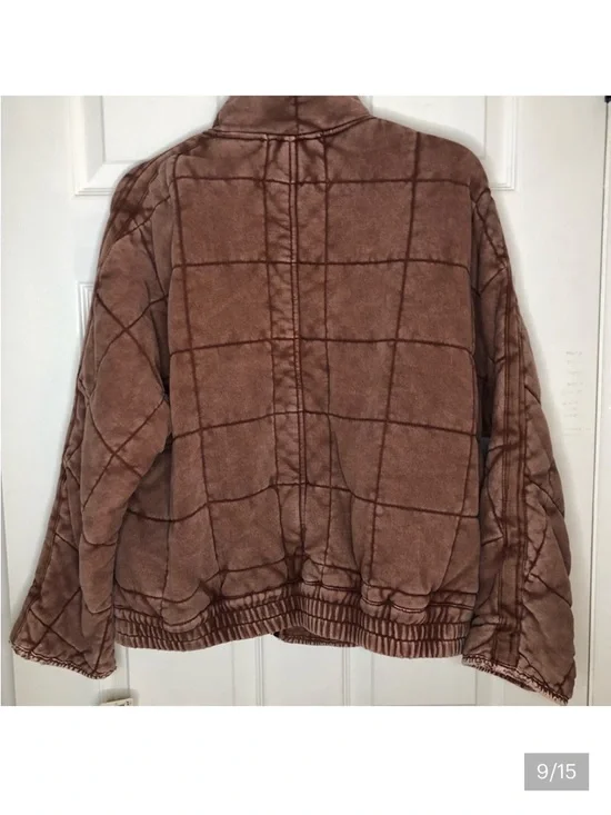 Free People Oversized Quilted Dolman Jacket Cherry Cola great size XS - Picture 7 of 12